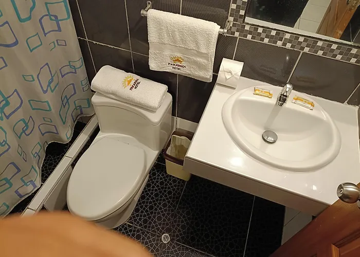 Pakarina Hotel