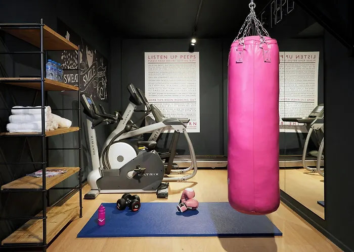 Moxy Edinburgh