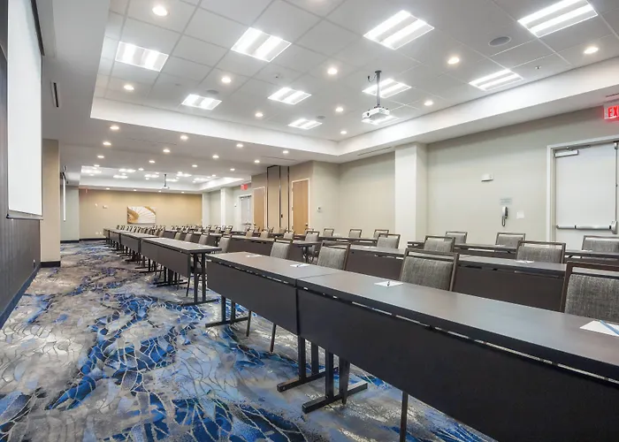 Fairfield Inn & Suites By Marriott Dallas Plano/Frisco