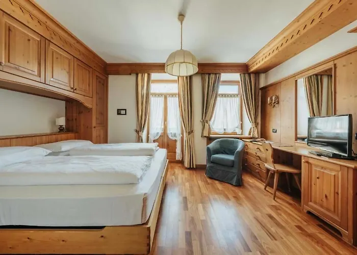 Franceschi Park Hotel