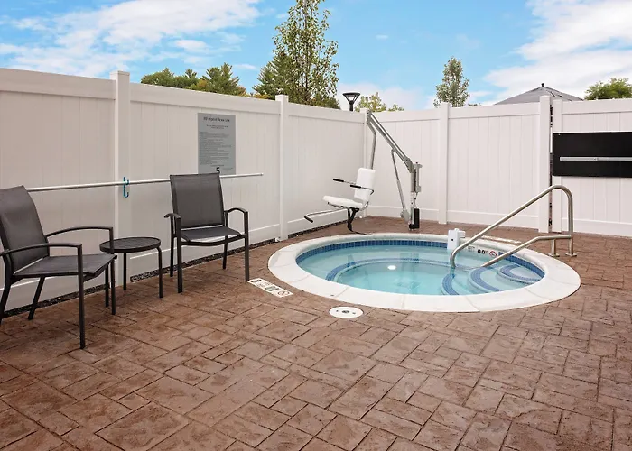 Fairfield Inn & Suites By Marriott Queensbury Glens Falls/Lake George