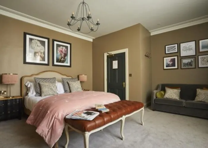 Broad Street Townhouse