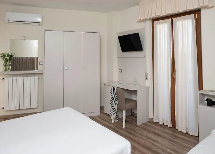 Hotel Riviera