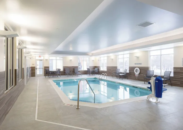 Fairfield Inn & Suites By Marriott Northfield