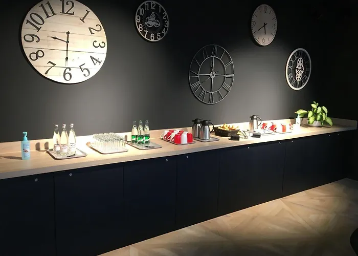 Ibis Styles Valenciennes Petite Foret