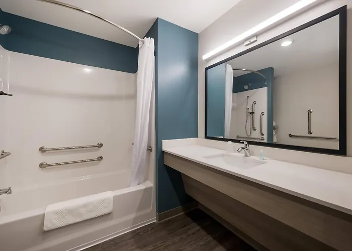 Woodspring Suites Wixom - Novi
