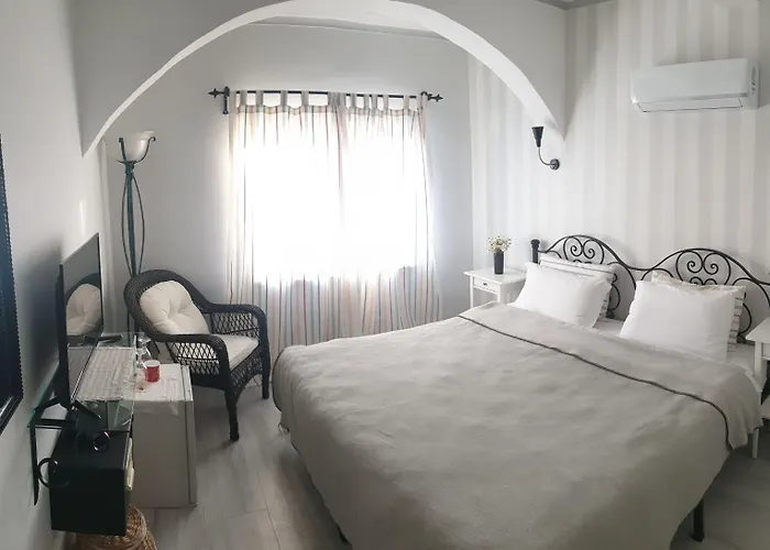 A&B Home Hotel