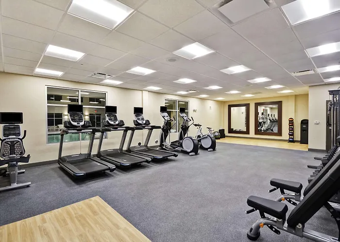 Homewood Suites By Hilton Warren Detroit