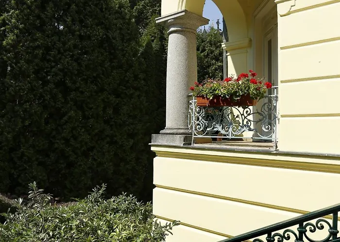 Hotel Mignon