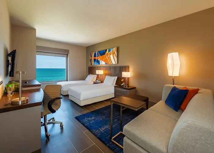 Hyatt Place Macae
