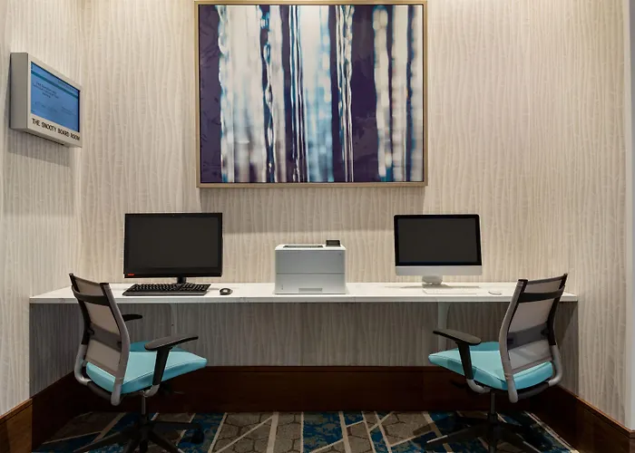 Embassy Suites By Hilton Sarasota