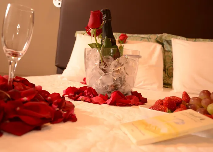Ideali Hotel