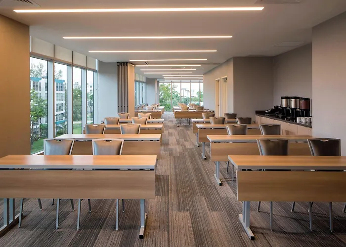 Residence Inn Miami Sunny Isles Beach