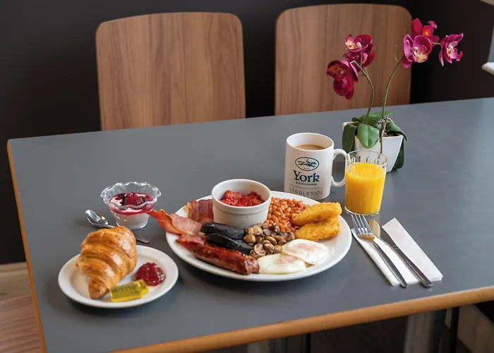Stableside Hostel At York Racecourse