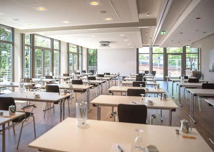 Conventgarten Hotel & Restaurant - Direkt Am Nord-Ostsee-Kanal