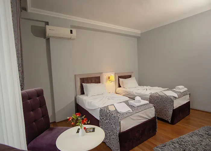 Srf Hotel