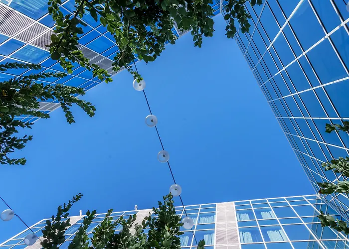 Ac Hotel By Marriott San Francisco Airport/Oyster Point Waterfront