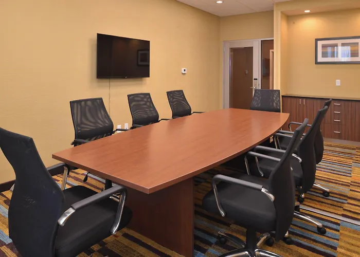 Fairfield Inn & Suites By Marriott Fremont