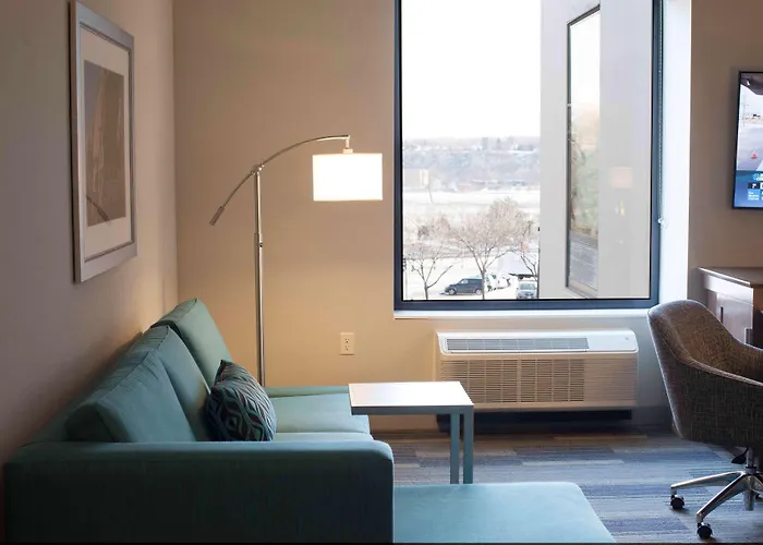 Hampton Inn & Suites St. Paul Downtown