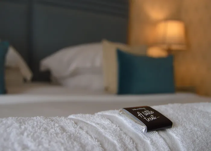 Le Bouchon Brasserie & Hotel