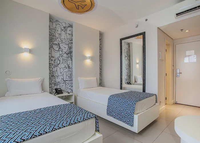 Nacional Inn Palmas (Adults Only)