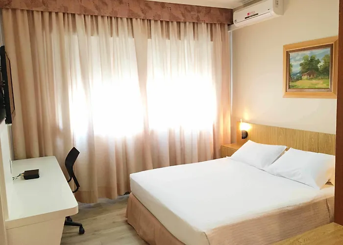 Cosmos Hotel