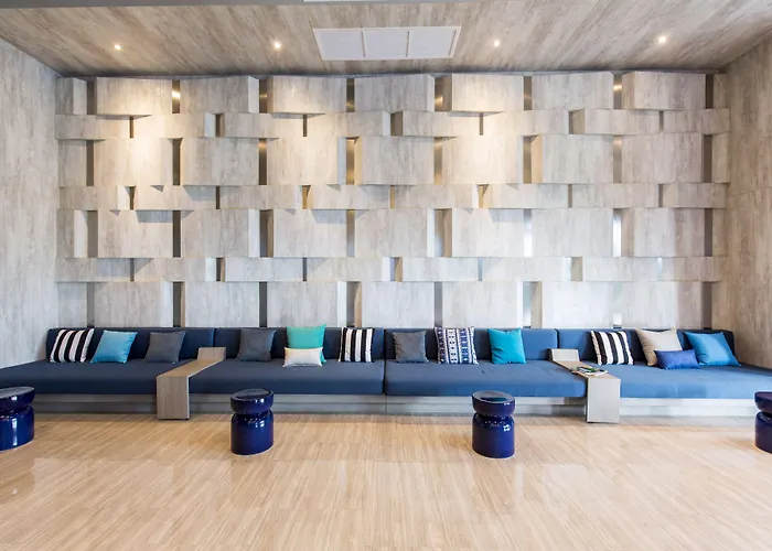 The Crystal Hotel Buriram - Formerly X2 Vibe Buriram