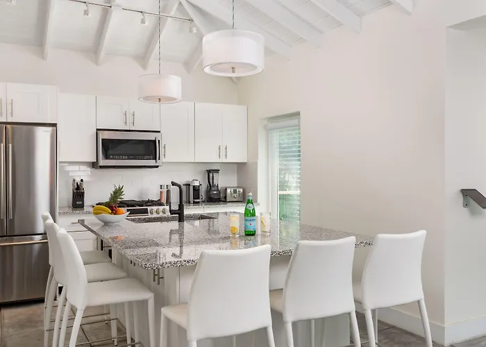 The Oasis At Grace Bay