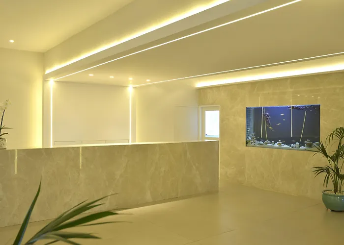 Sunrise Gardens Aparthotel