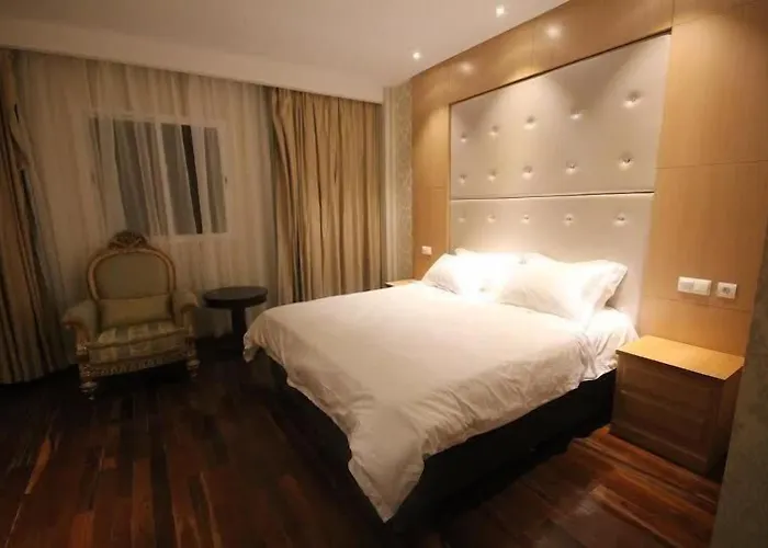 Menoir Dorsett Madrid Leganes