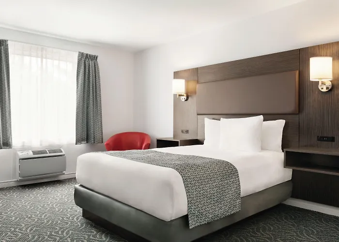 Travelodge By Wyndham Rigaud