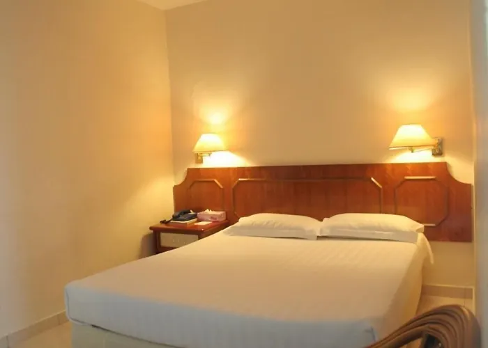 Pacific Orient Hotel