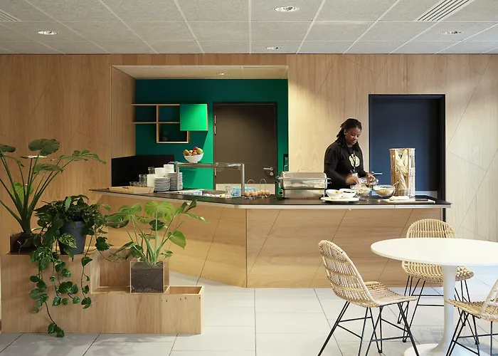 The Social Hub Paris La Defense