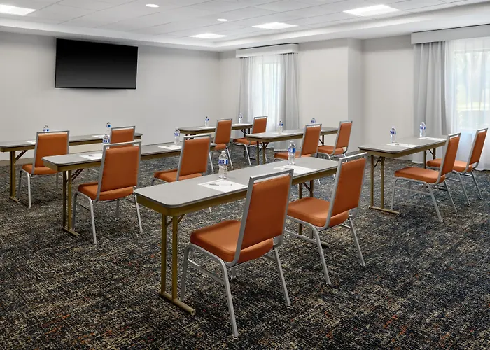 Hampton Inn Poplar Bluff