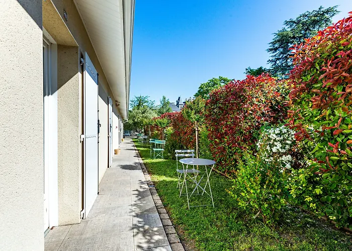 Logis Hôtel L'Oliveraie