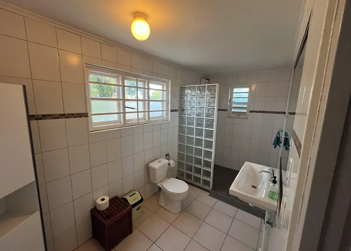 The Dive Hut - Boutique Apartments