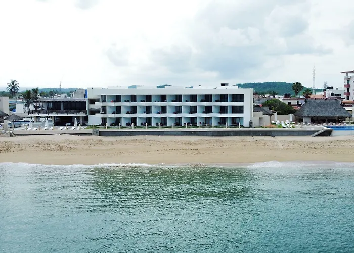 Hotel Barra De Navidad