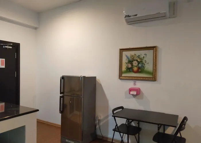 Ginasuite Hotel