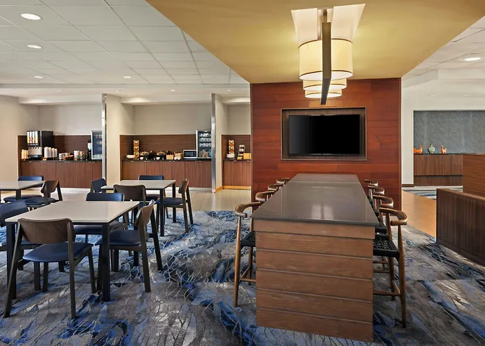 Fairfield Inn & Suites By Marriott St. Louis Pontoon Beach/Granite City, Il