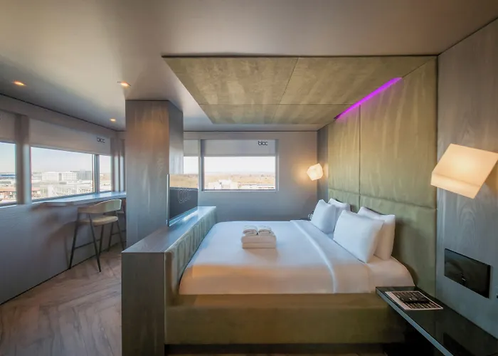 Bloc Hotel London Gatwick Airport
