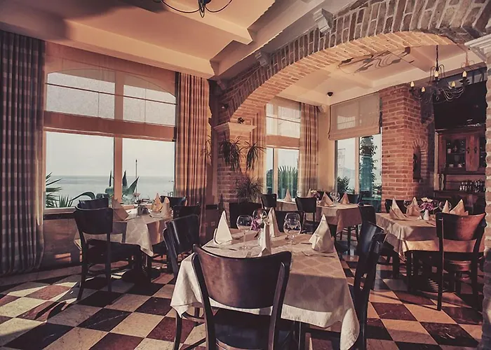 Azimut Hotel