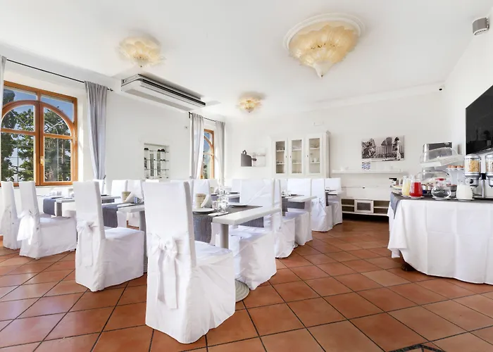 Hotel Herculaneum