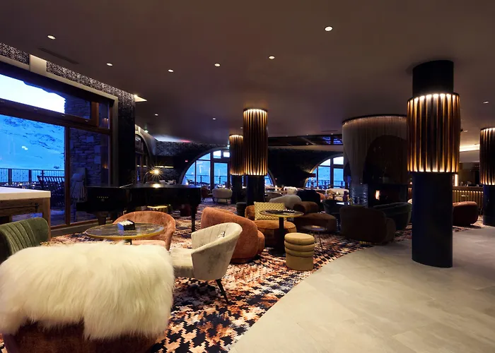 Hotel Koh-I Nor by Les Etincelles
