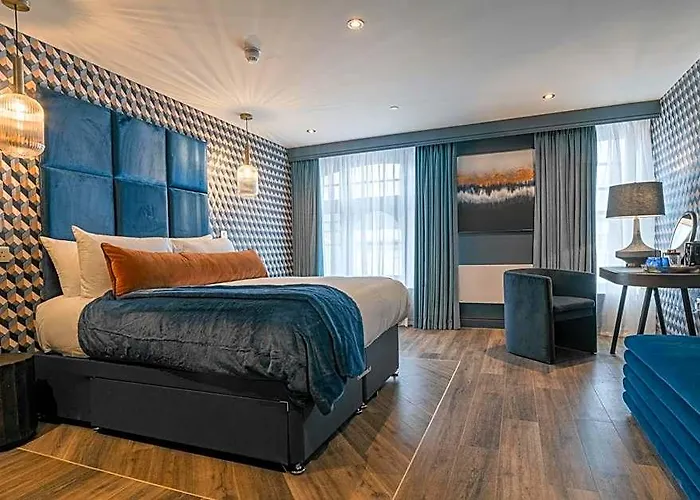 Howfield Hotel