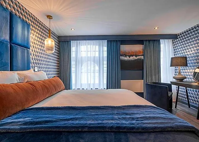 Howfield Hotel
