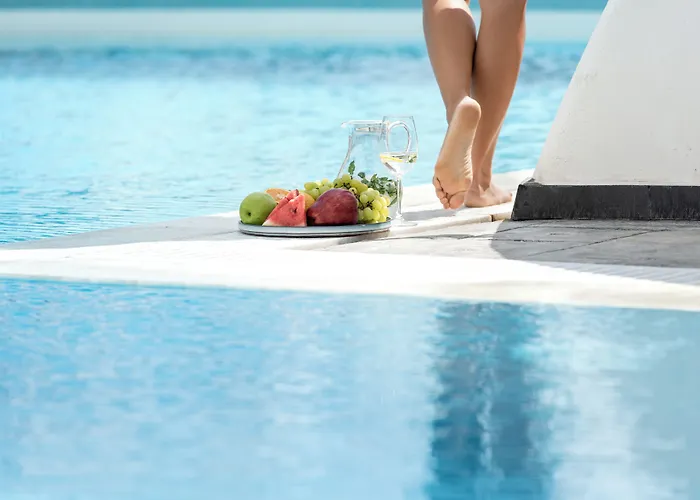 Splendour Hotel And Suites