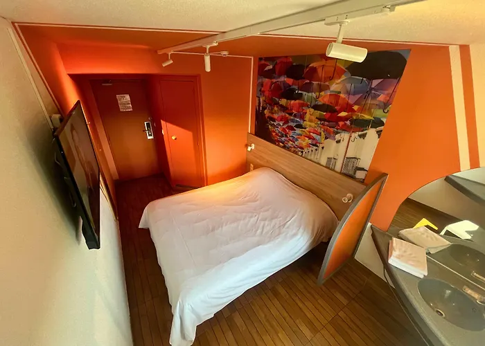 Egg Hôtel Sarcelles