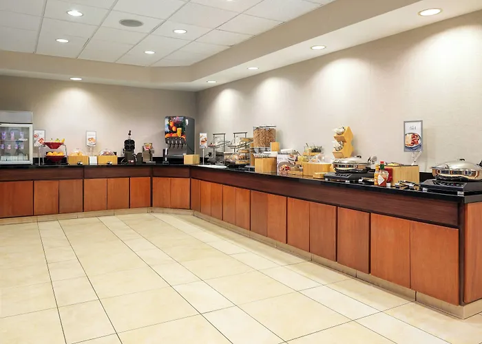 Fairfield Inn & Suites By Marriott Visalia Tulare