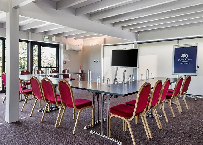 Doubletree By Hilton Lyon Eurexpo & Spa