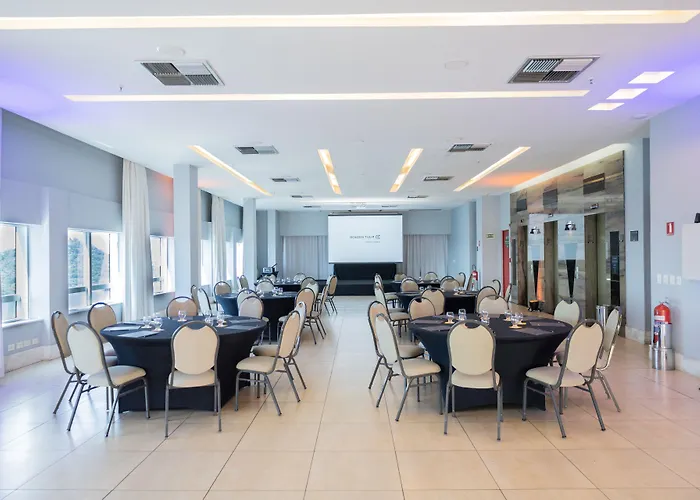 Golden Tulip Porto Vitoria
